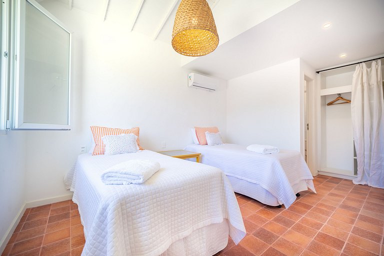 Bz93 Cond pé na areia! casa c/ piscina privativa