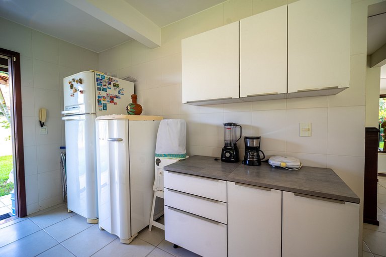 Geribá!Casa 4 suítes, churrasqueira e área gramada BZ98