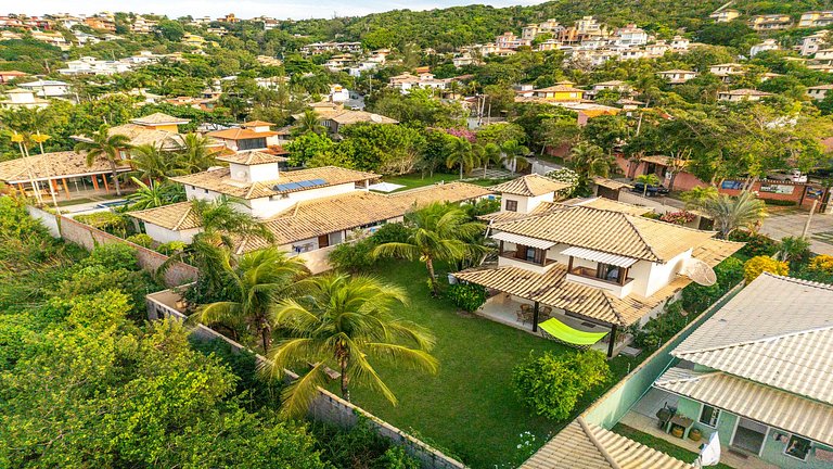 Geribá!Casa 4 suítes, churrasqueira e área gramada BZ98