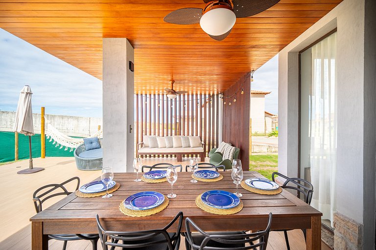 Bz14 House with pool and Jet Ski pier on the canal!