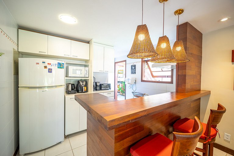 600m da Orla Bardot! Linda casa 4 suites