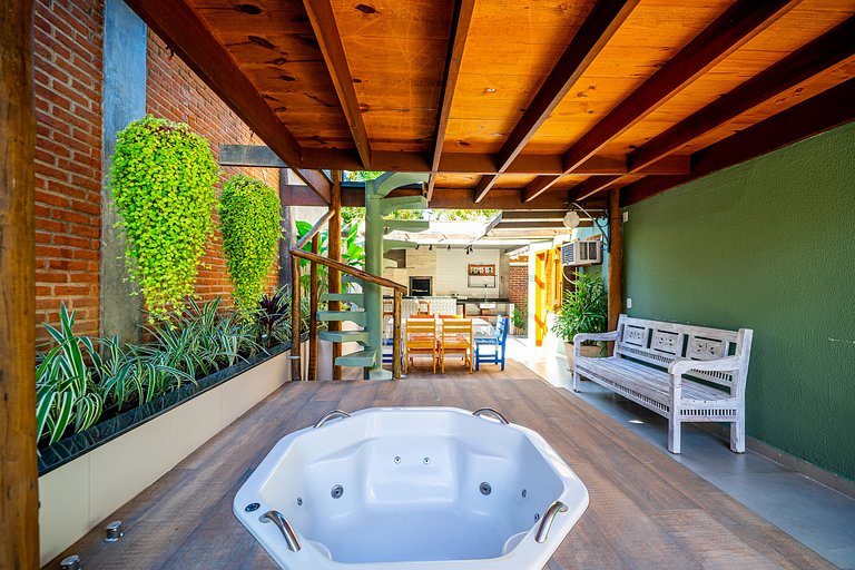 Bz21 Casa com Jacuzzi e churrasqueira