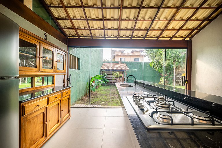Bz99 House with barbecue and shower, 4 suites!