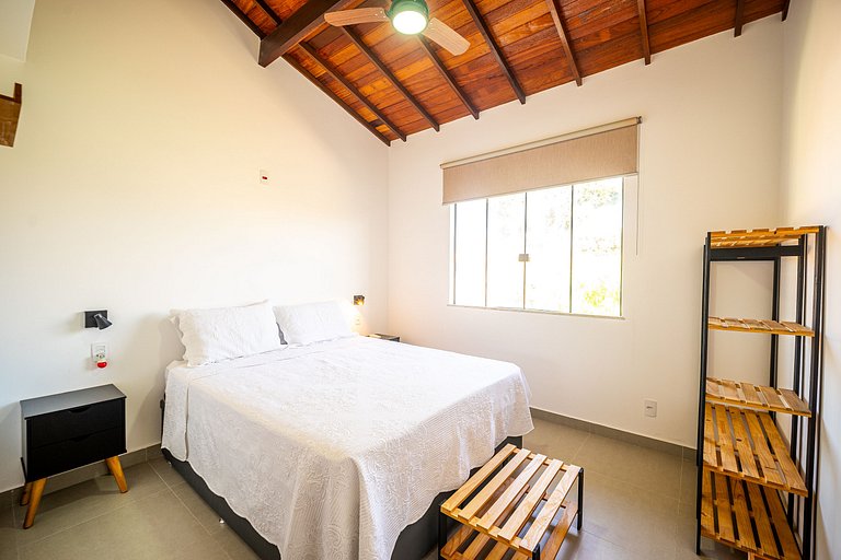 Bz99 Casa com churrasqueira e ducha, 4 suítes!