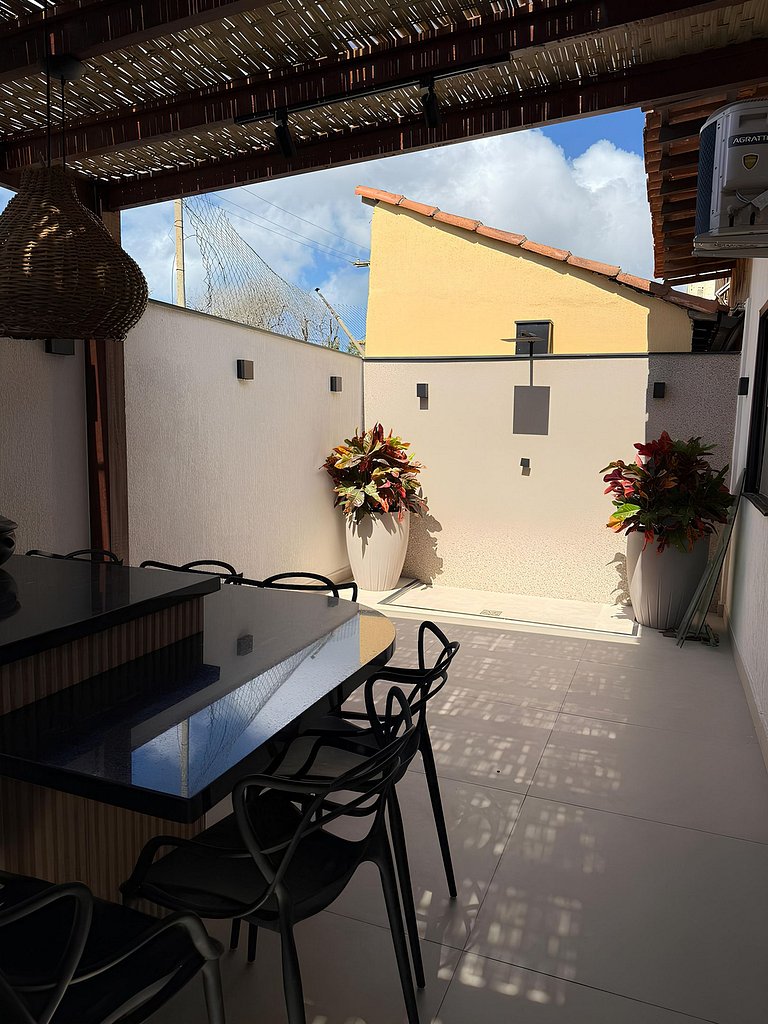 PÉ NA AREIA!Casa DelMare cond c/ saída na praia