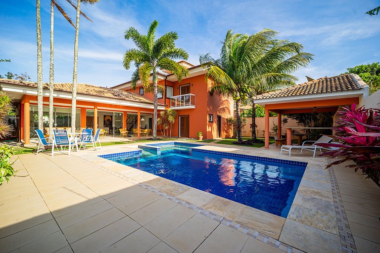 Geribá BZ89!Casa c/ Piscina, área ampla e 4 suites