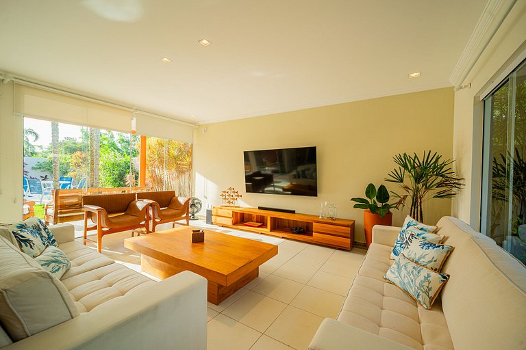 Geribá BZ89!Casa c/ Piscina, área ampla e 4 suites