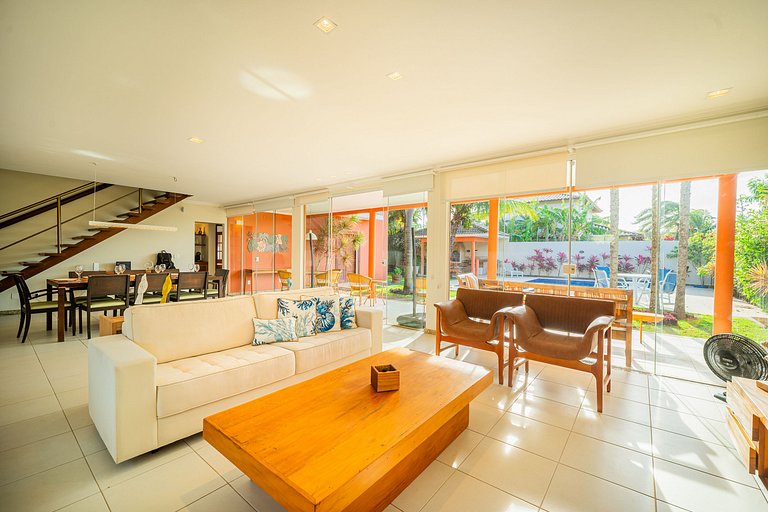 Geribá BZ89!Casa c/ Piscina, área ampla e 4 suites