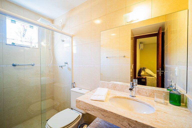 Geribá BZ89!Casa c/ Piscina, área ampla e 4 suites