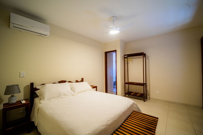 Geribá BZ89!Casa c/ Piscina, área ampla e 4 suites