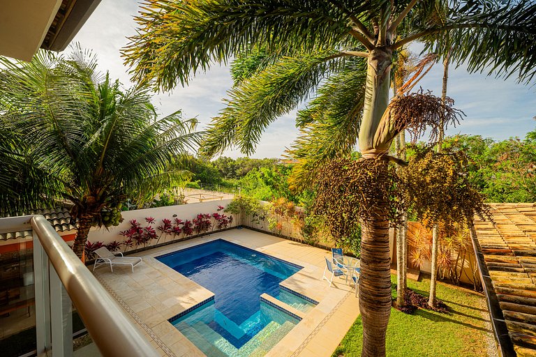 Geribá BZ89!Casa c/ Piscina, área ampla e 4 suites