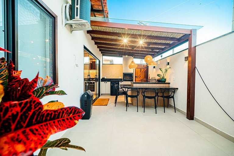 PÉ NA AREIA!Casa DelMare cond c/ saída na praia