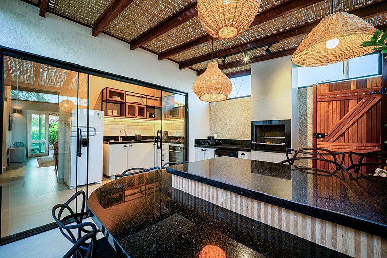 PÉ NA AREIA!Casa DelMare cond c/ saída na praia