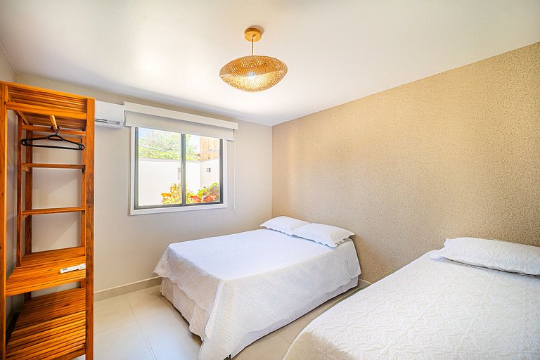 Pé na areia! Linda casa em condomínio pé na areia! BZ100