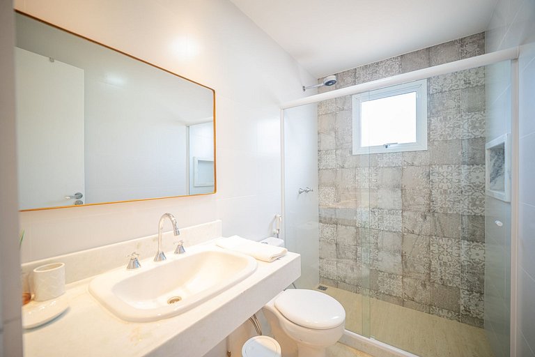 Bz101 Casa c/ Piscina privativa, 4 suítes - Centro