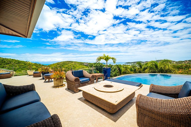 Casa com Vista panorâmica e piscina Privativa! BZ103