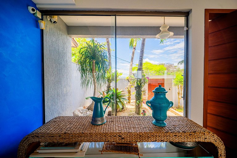 House with panoramic view and private pool!