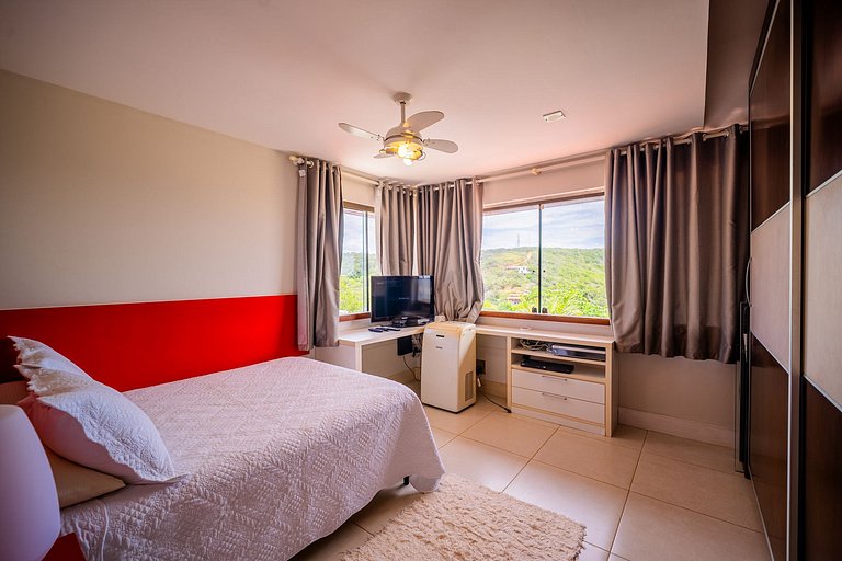 Casa com Vista panorâmica e piscina Privativa! BZ103