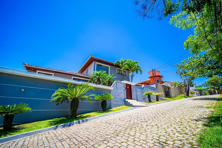 Casa con vista panorámica y piscina privada