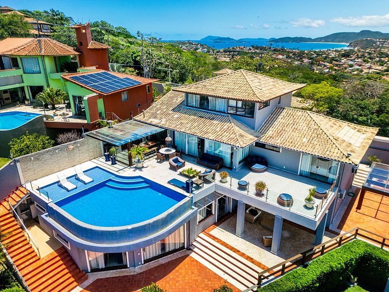 Casa con vista panorámica y piscina privada