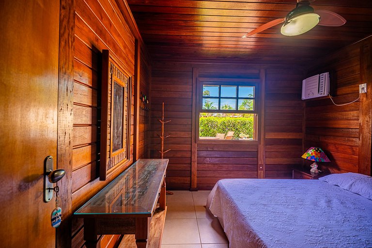 Bz12 House with Pool and Sauna 150m from the beach!