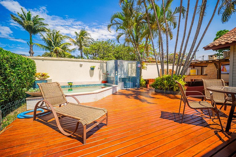 Bz12 House with Pool and Private Sauna, 300m from the beach