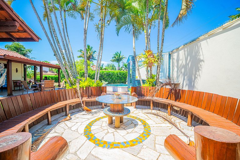 Bz12 House with Pool and Sauna 150m from the beach!