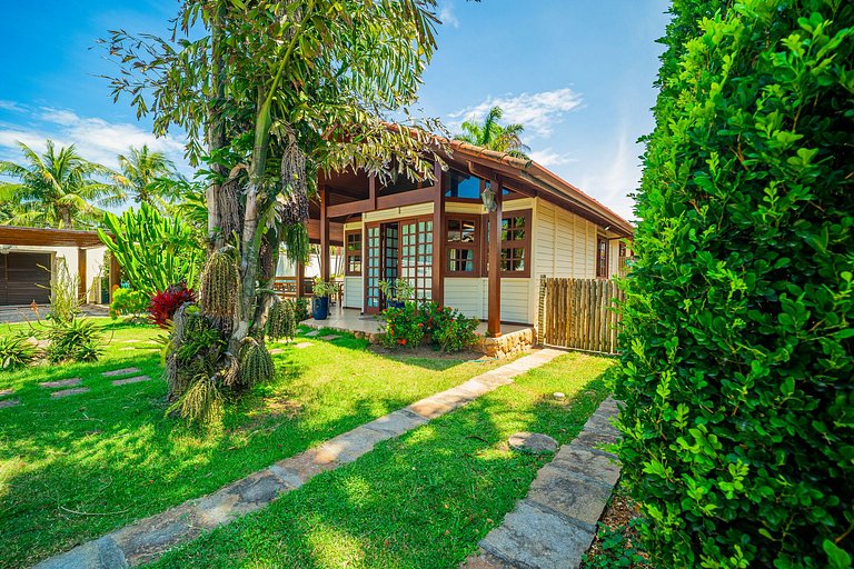 Bz12 House with Pool and Private Sauna, 300m from the beach