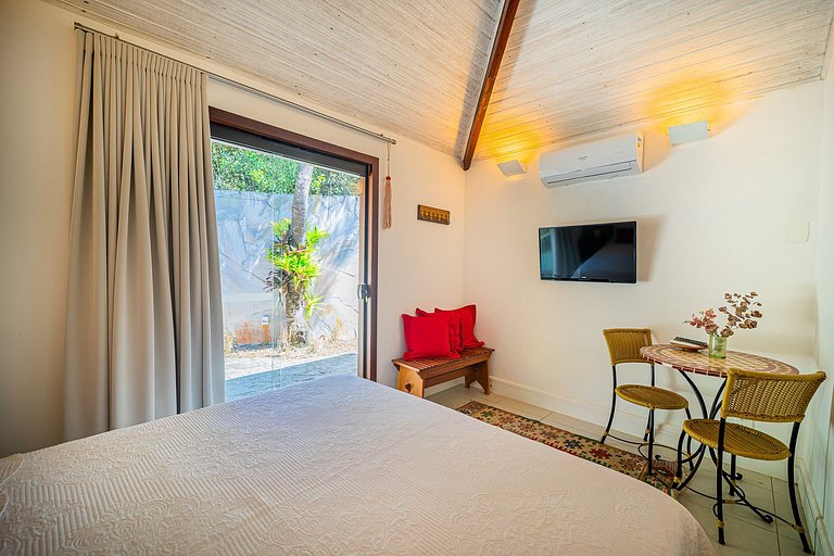 BZ13 - House with 4 suites and private gourmet area!