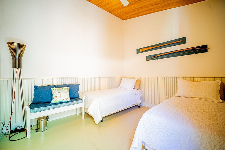 BZ13 - ¡Casa con 4 suites y área gourmet privada!