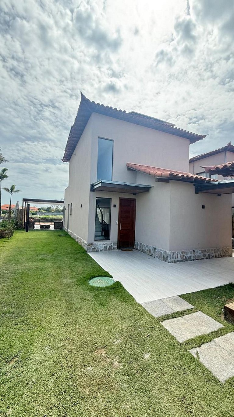 Bz53 House with pool in front of the Canal - Arete