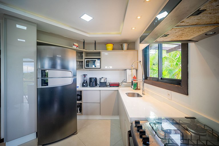 Mansão em Geribá com piscina, sauna e jacuzzi!