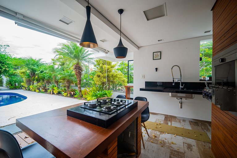 Casa c/ piscina, sauna e academia privativos! Geribá. BZ50