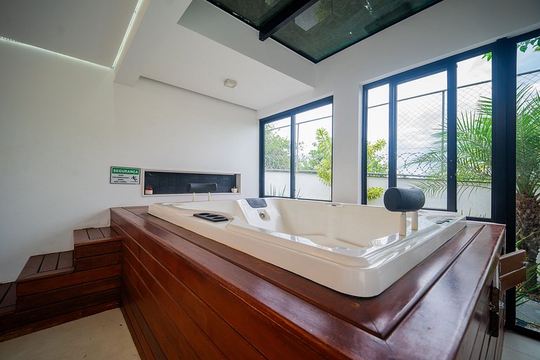 Mansión en Geribá con piscina, sauna y jacuzzi!