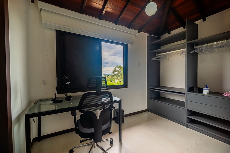 Mansão em Geribá com piscina, sauna e jacuzzi!