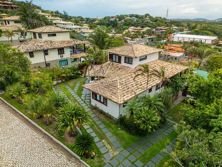 Casa c/ piscina, sauna e academia privativos! Geribá. BZ50
