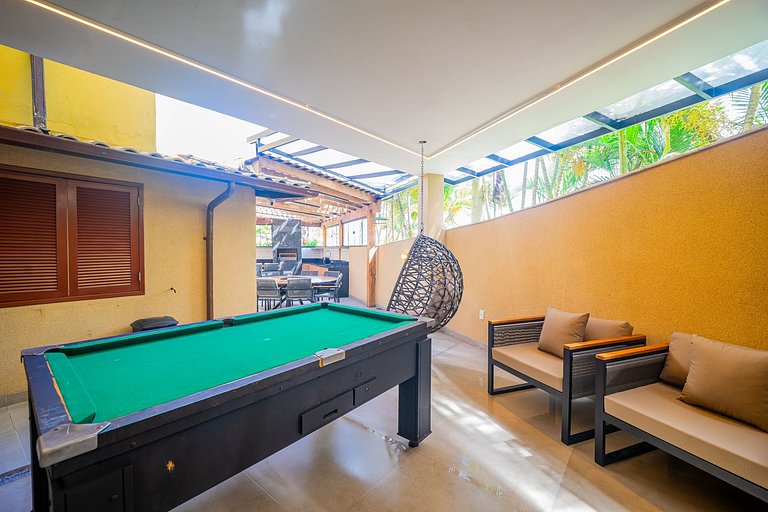 600m da Orla Bardot! Linda casa 4 suítes