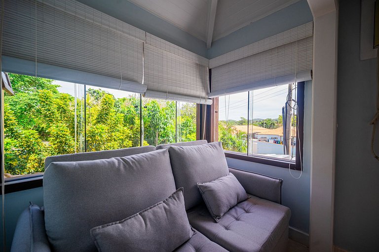 600m from Orla Bardot! Beautiful house with 4 suites.