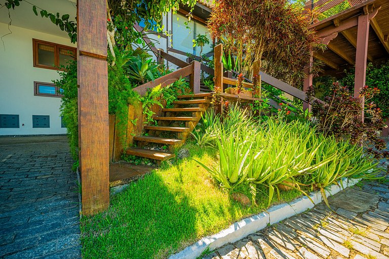 Vista Panorâmica em Geribá! Casa 5 suítes