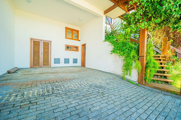 Vista Panorâmica em Geribá! Casa 5 suítes