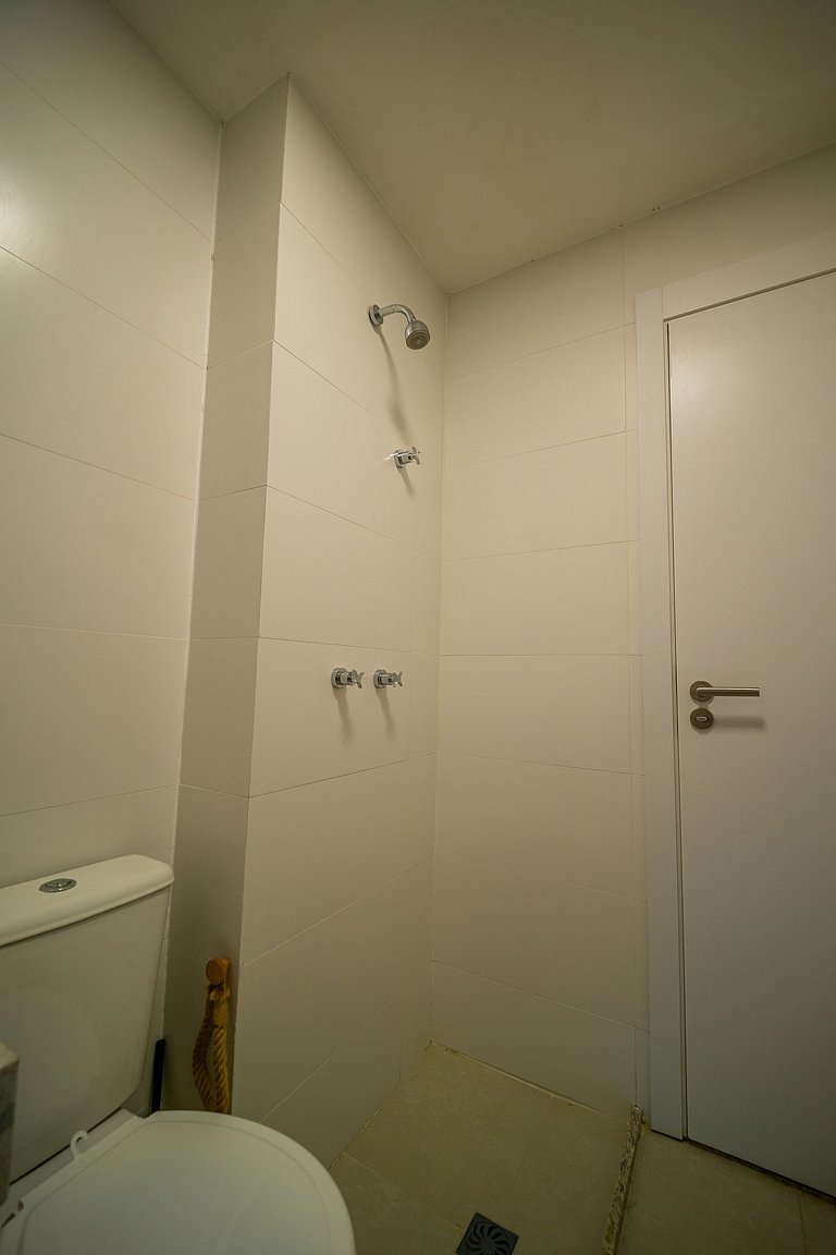 Bz53 Casa c/ piscina em frente ao Canal - Arete