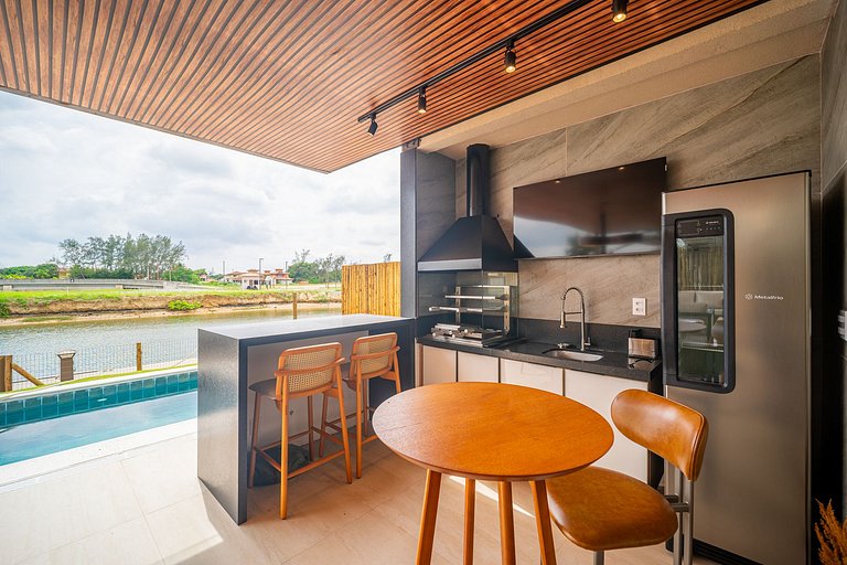 Bz53 Casa con piscina frente al Canal - Arete