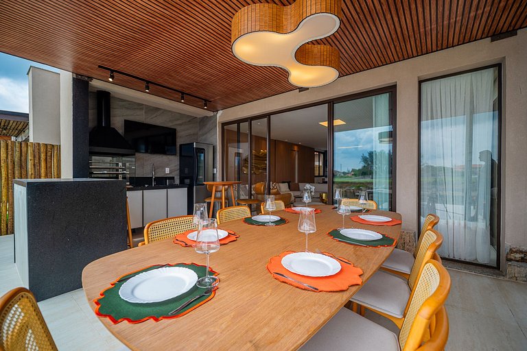 Bz53 House with pool in front of the Canal - Arete