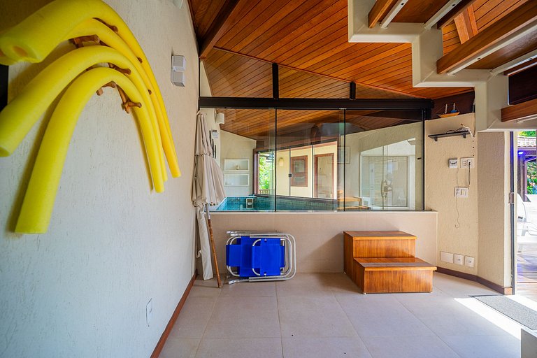 Bz101 House with pool and private sauna in Geribá