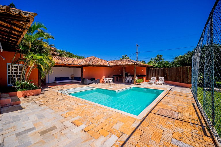 BZ102 Casa con 4 suites a 150 metros de la playa