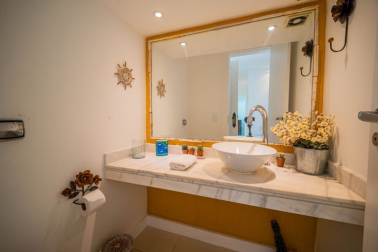 BZ23 Casa con 5 suites a 600 metros de la Rua das Pedras