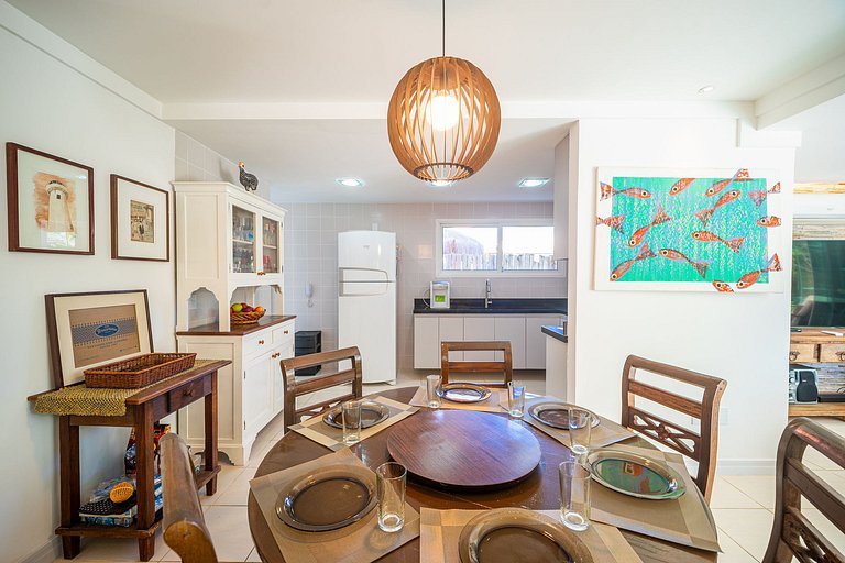 BZ23 Casa con 5 suites a 600 metros de la Rua das Pedras