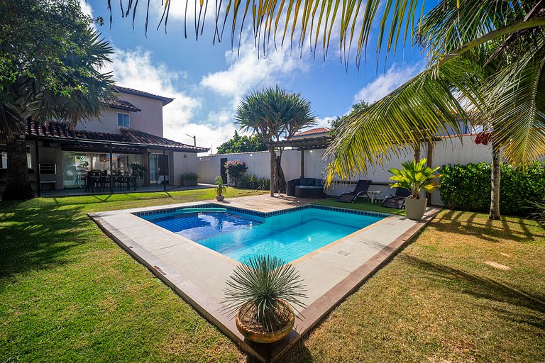 Bz04 a 30 pasos de la playa! Hermosa casa con piscina!