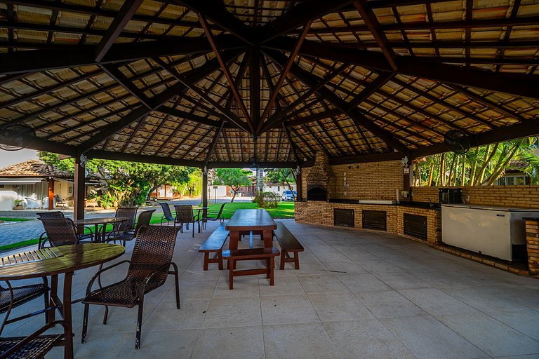 Búzios a 300 m de la playa, casa con 4 suites en el Condomin