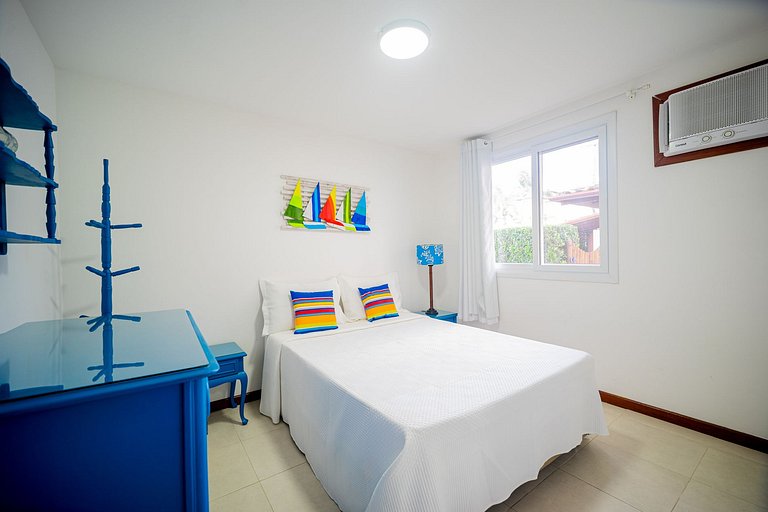 Búzios a 300 m de la playa, casa con 4 suites en el Condomin
